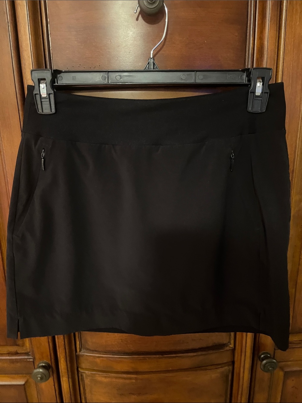 Athleta Black Athletic Skort with Zip Pockets